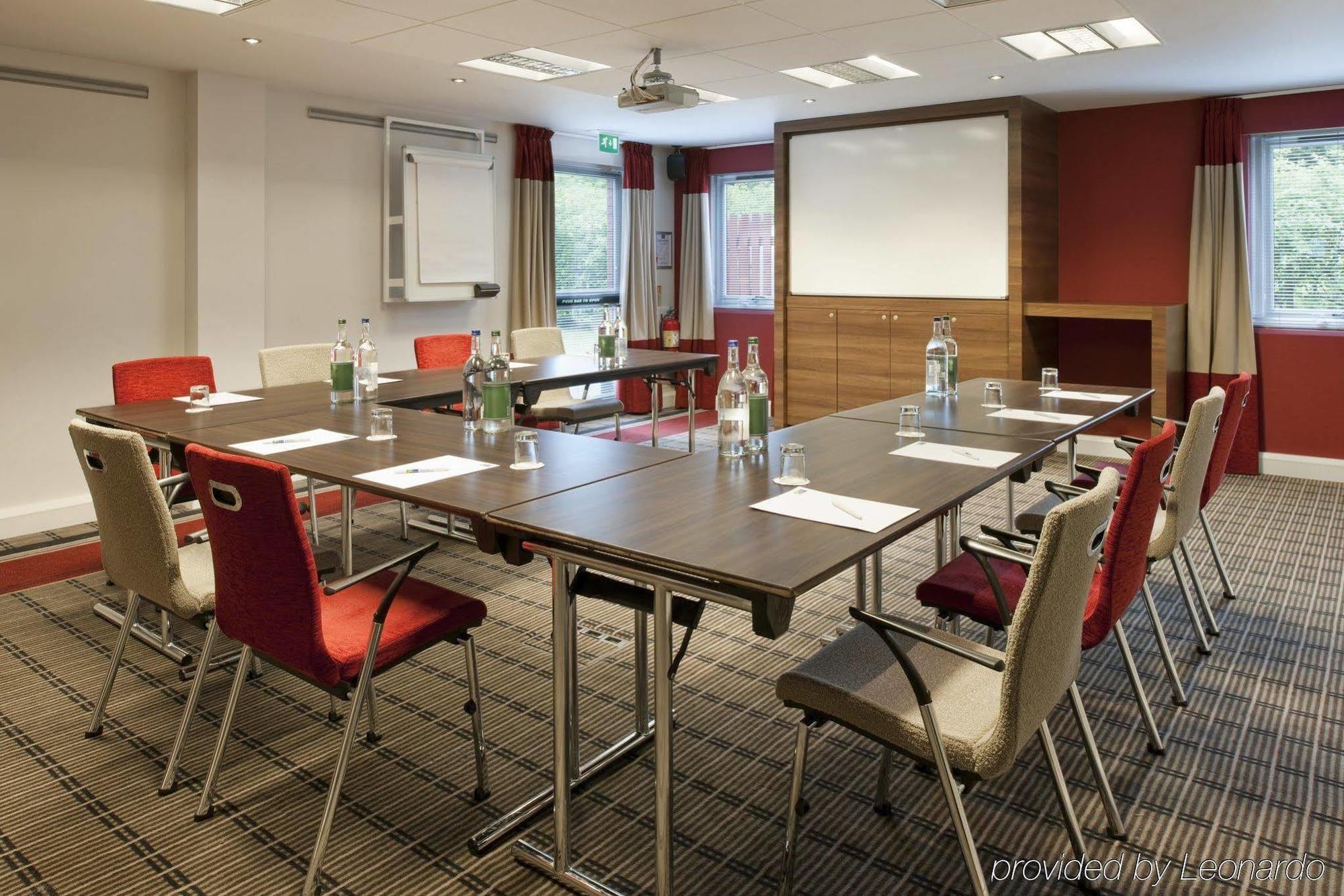 Holiday Inn Express Stoke-On-Trent By Ihg Obchodní fotografie